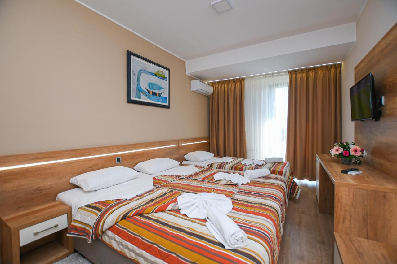 Hotel Djerdap Kladovo Buitenkant foto